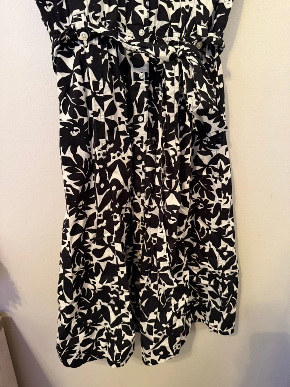 Free Assembly Black and White Belted Utility Dress [Size: M] - Picture 7 of 12